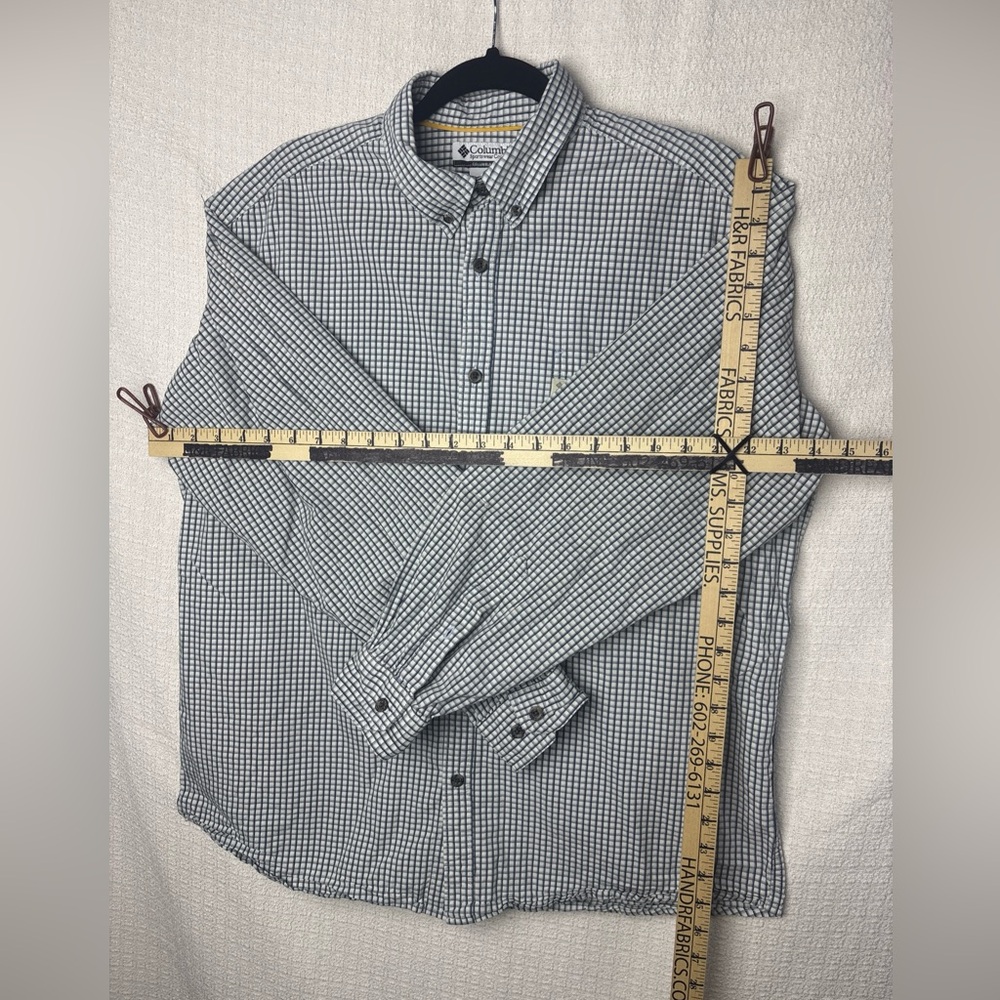 Columbia Men's Black and White Checkered‎ Shirt - Picture 6 of 10